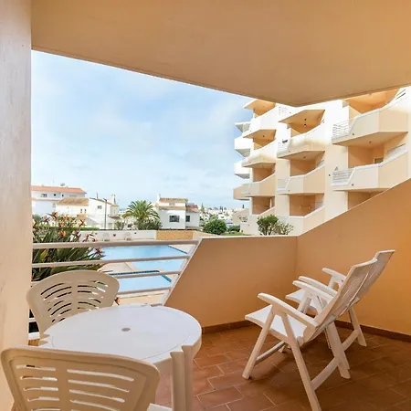 Апартаменты Amoreira Mar *